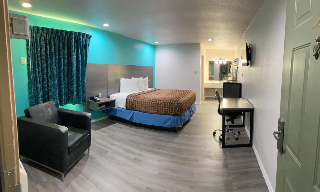 Country Hill Inn & Suite Eagle Pass Buitenkant foto