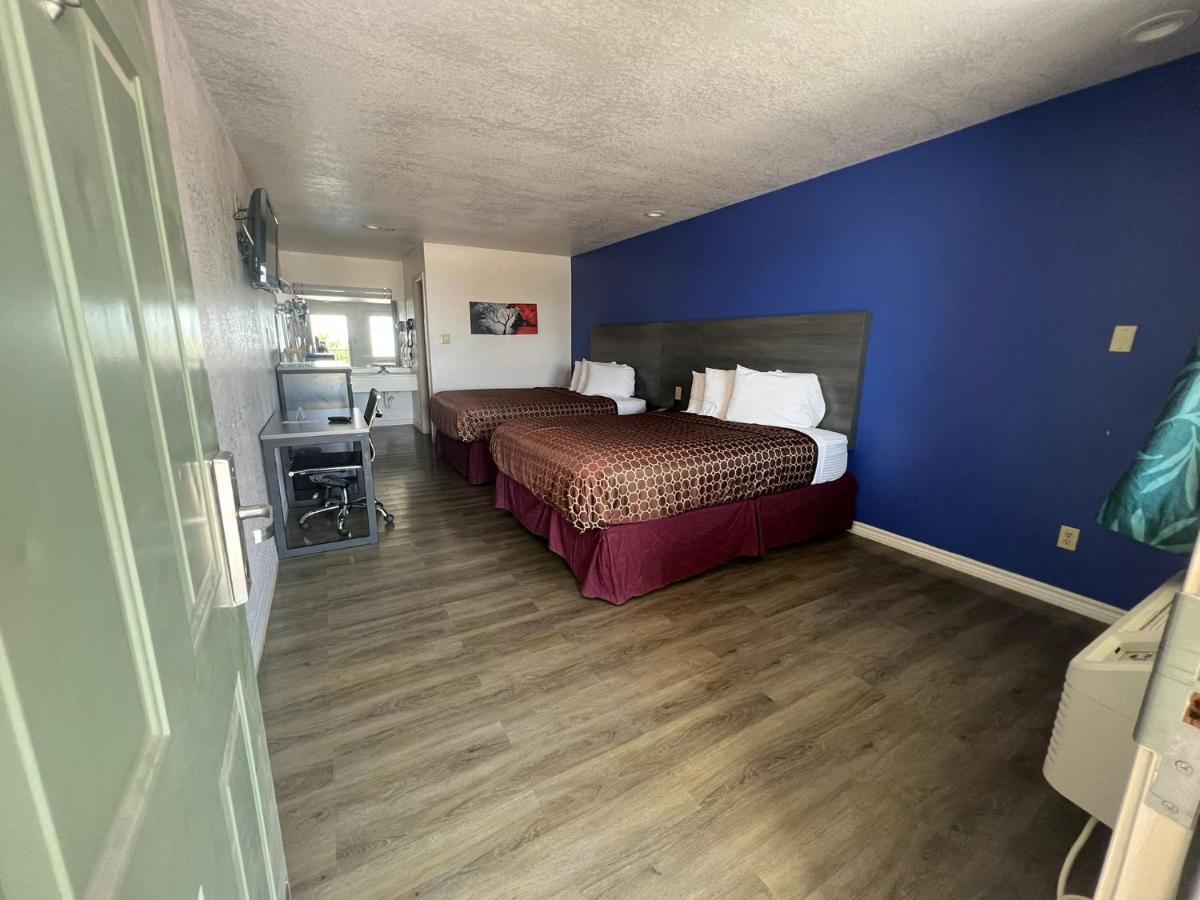 Country Hill Inn & Suite Eagle Pass Buitenkant foto